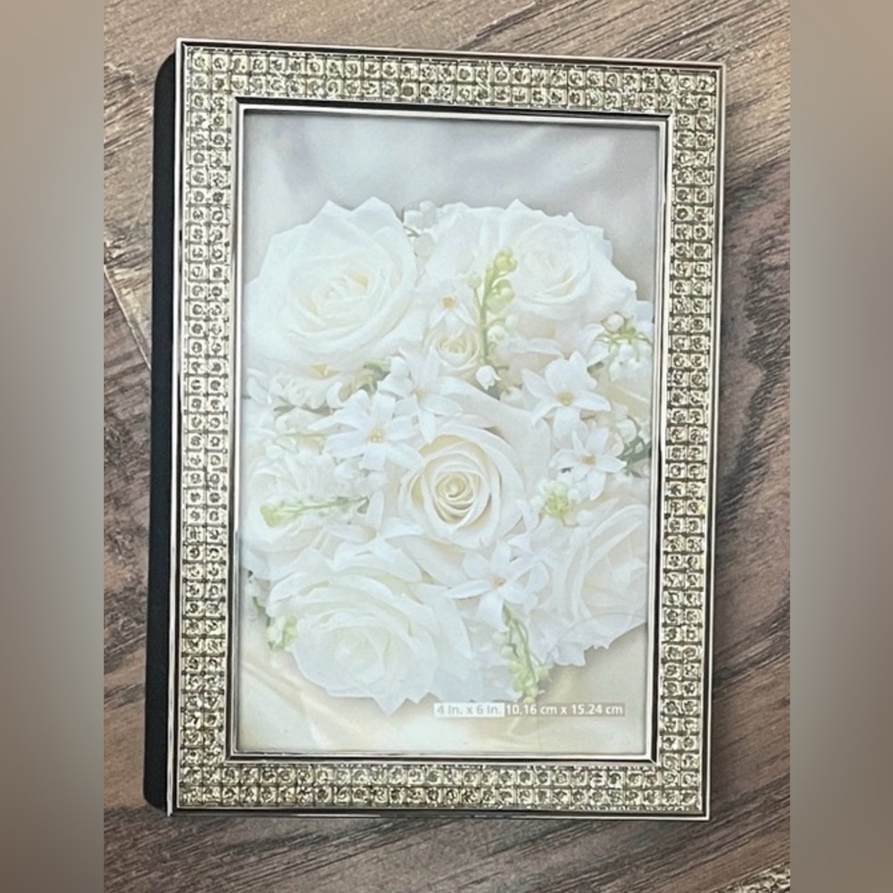 Elegant Crystal-Trimmed White Floral Frame, 4in. X 6in., (10.16 cm  X 15.24 cm)